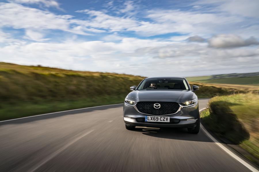  Mazda CX-30 Skyactiv-G 2019 года  (UK) (фото 19 из 93)